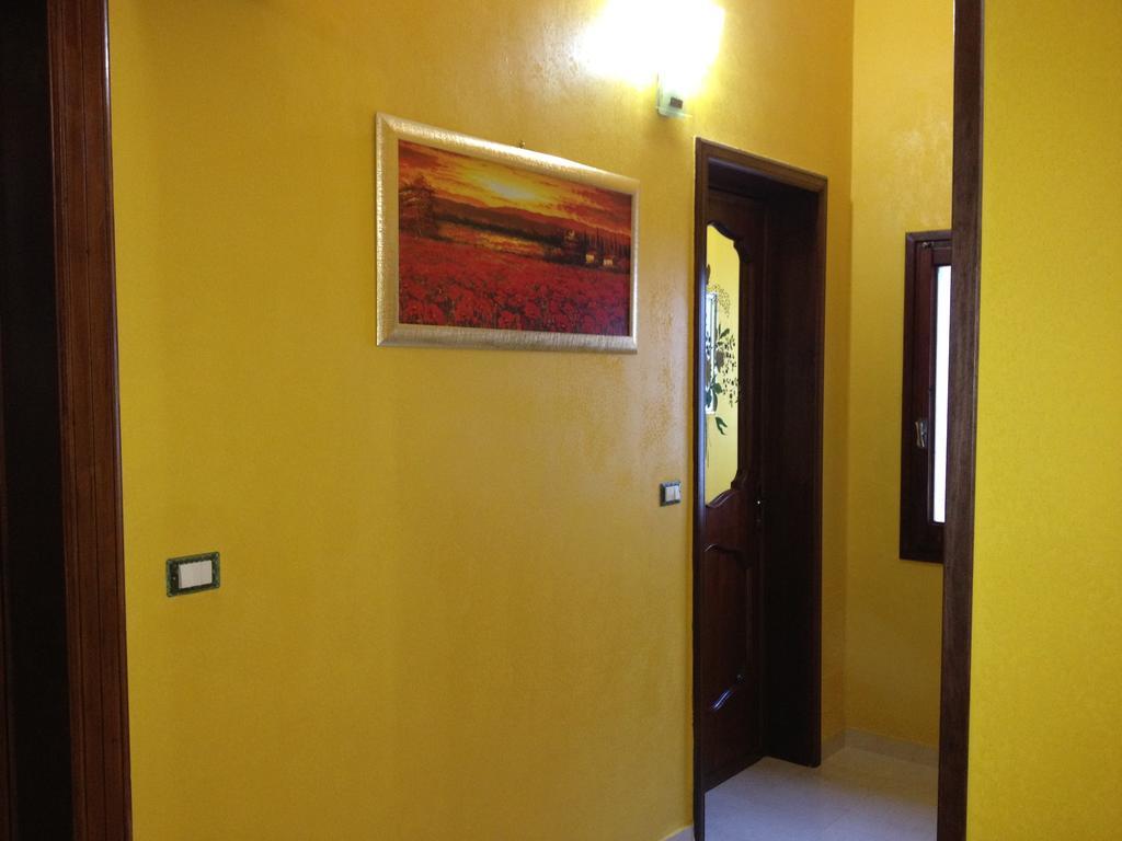 Bed And Breakfast Via Leuca Lecce Ngoại thất bức ảnh